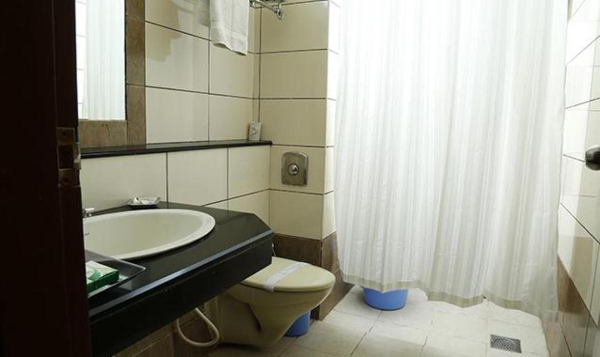 Fabhotel Prime Chennai Deluxe Zewnętrze zdjęcie